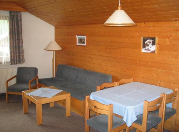 Pension Kroell Sankt Jakob in Defereggen Exterior photo